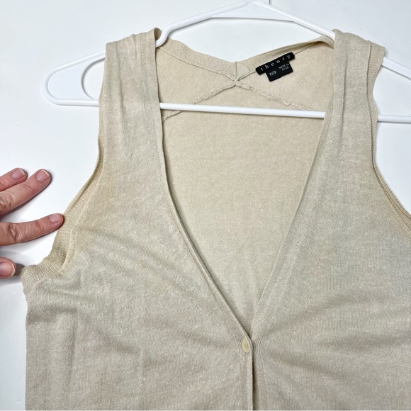 Theory Sweater Vest - Picture 3 of 4